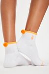 Pom Pom Buti Socks