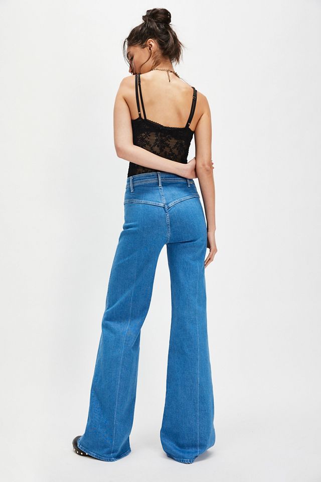 MOTHER Les jeans à talons roulants The Pocketbook Hustler #1