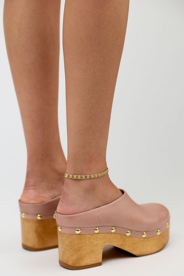 Calli Clogs #4