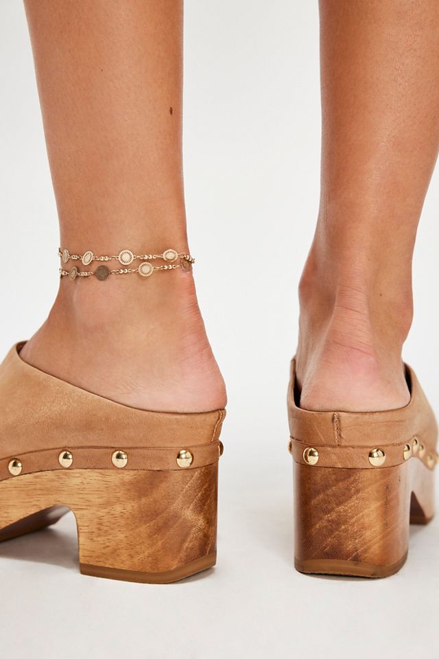 Calli Clogs #2