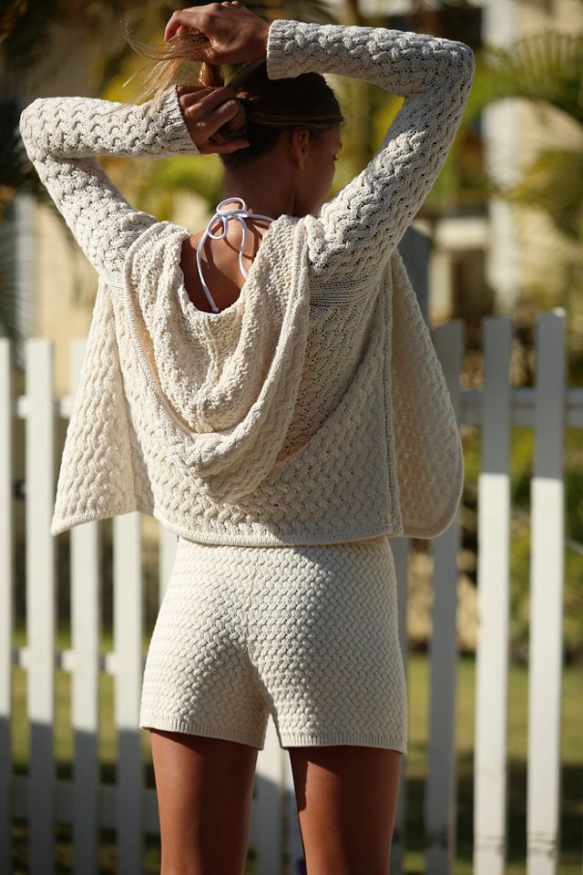 Ensemble pull Laguna Love #1