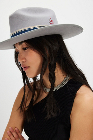 Hampui Agave Blossom Cowboy Hat