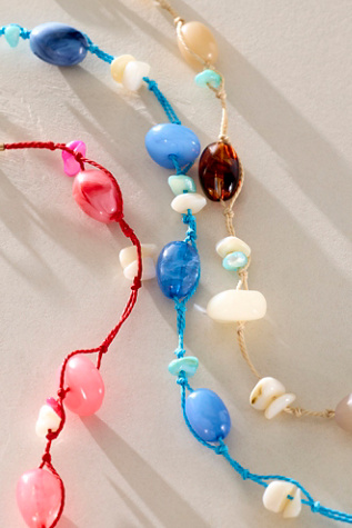 Kiana Anklet at Free People in Natural Shell