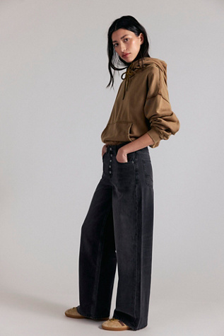 We The Free Nia Boyfriend Jeans at Free People in Black, Size: 24