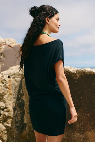 Good Feels Short-Sleeve Mini Dress