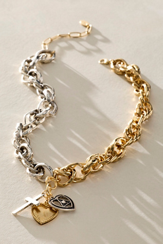Etta Chain Necklace by Free People in Gold