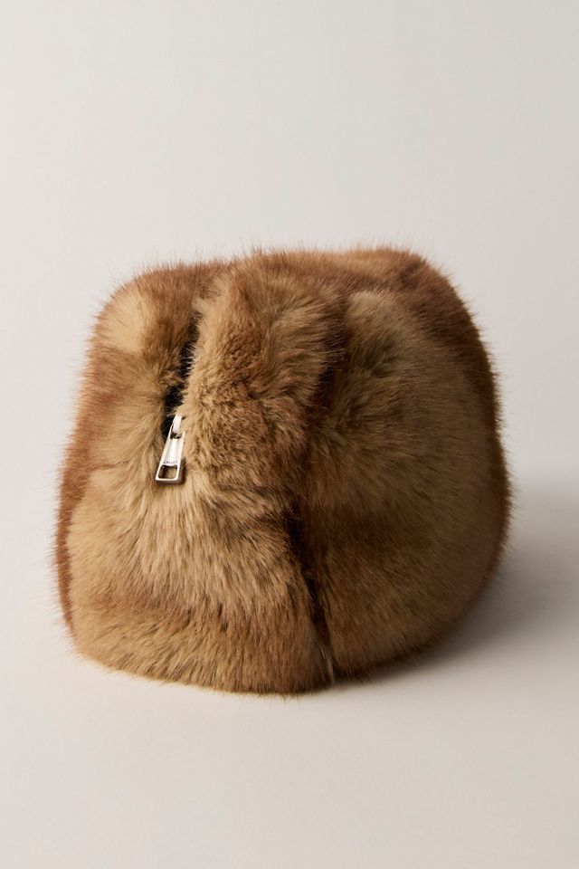 APPARIS Jumbo Mink Noor Pouchette #1