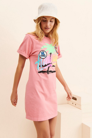 Riley Vintage Hawaii T-Shirt Dress