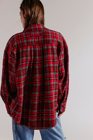 We The Free On The Isle Cardi