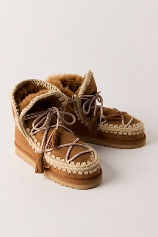 MOU Lace-Up Glacier Boots