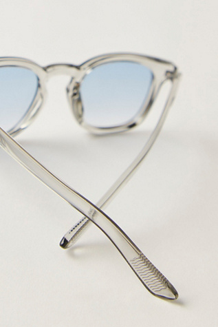 Dylan Classic Square Sunglasses
