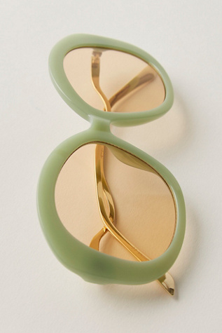 Maggie May Oversized Round Sunglasses at Free People in Matcha Latte