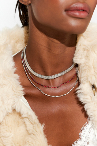 Giselle Layer Necklace product page