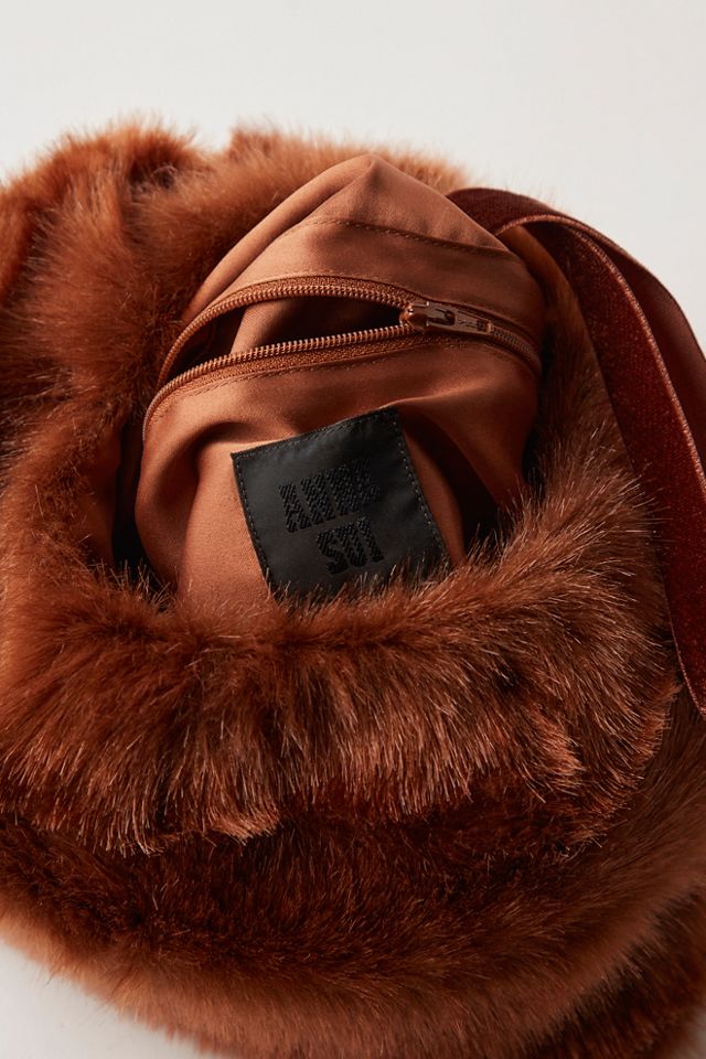 Anna Sui Fur Muff #2