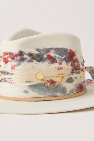 Freya Begonia Hat