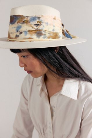 Freya Begonia Hat