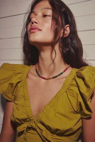 Collier en pierre d'Anguilla ALV