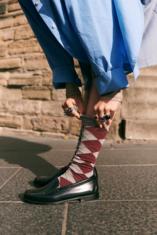 Chaussettes hautes au genou à losanges Damson Madder