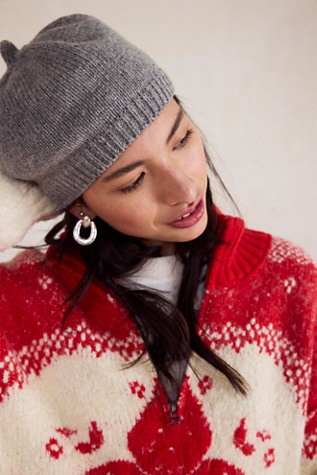 Damson Madder Knitted Beret