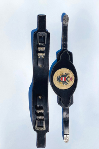 Vintage 1980s German Kidney Belt Selected by Cherry