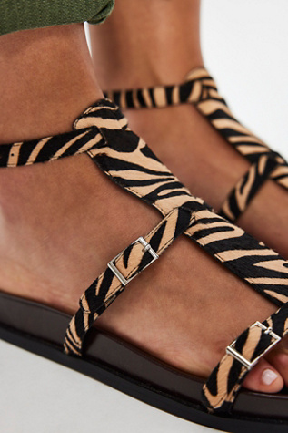 Minnow Footbed Sandals