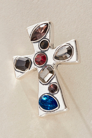 The Iconic Brooch product page