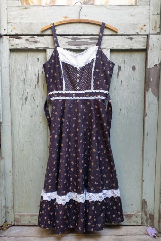 1970's Floral Prairie Tieback Dress Selected by Garbage Soup