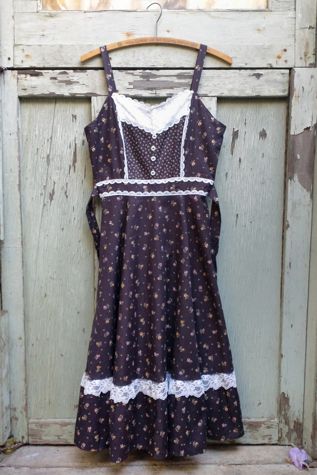 1970's Floral Prairie Tieback Dress Selected by Garbage Soup