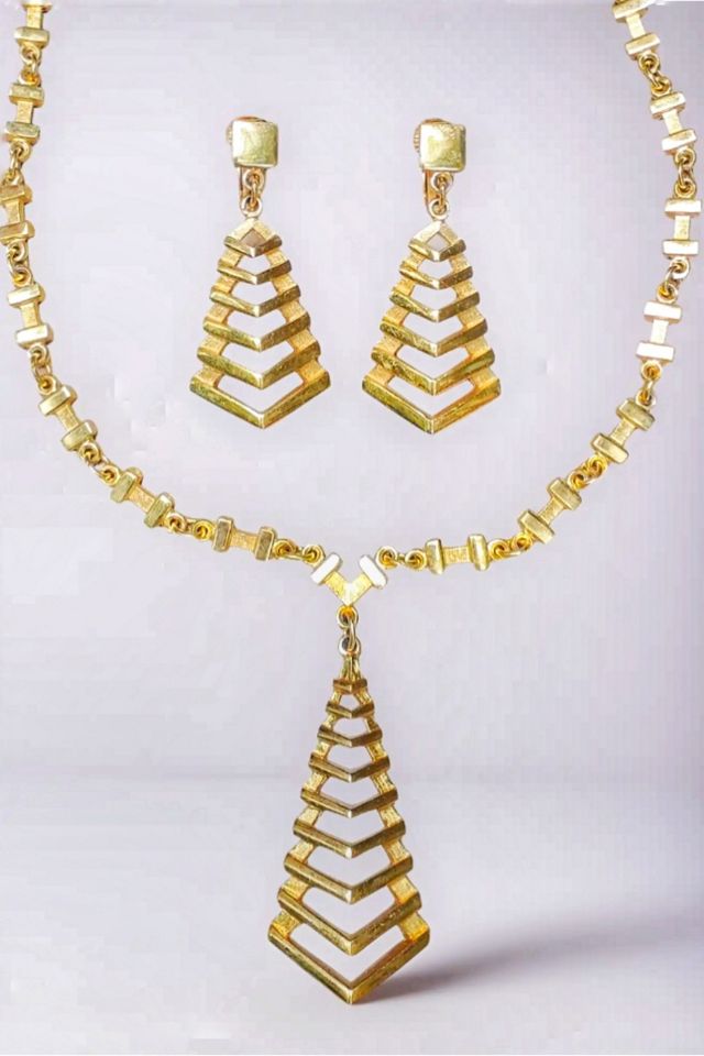 1960's Crown Trifari Gold Plated Necklace Earrings Set Selected by Garbage Soup #1