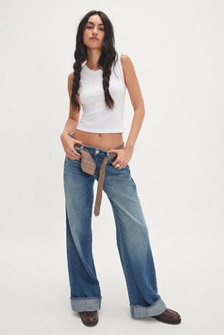 AMO Sabine Cuffed Jeans