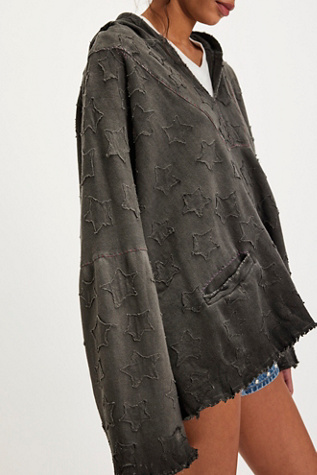 Magnolia Pearl Star Applique Fritza Hoodie