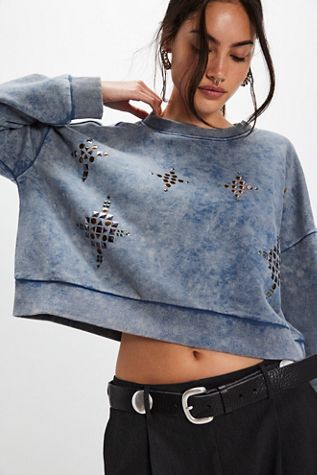 OneTeaspoon Cropped Star Studded Sweater