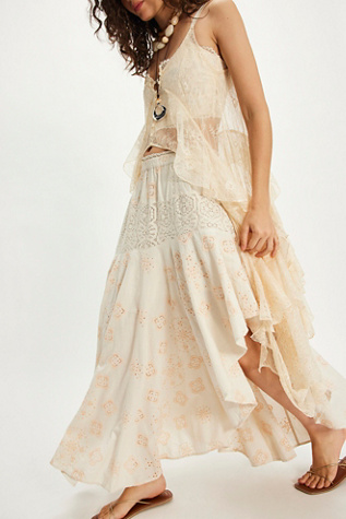Jupe longue en dentelle par Free People en Nilla Cream Combo, pour femme taille: XL