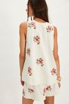 Strada Embroidered Set