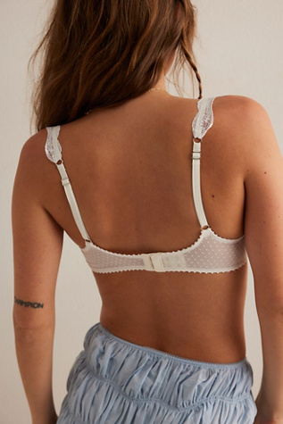Midweek Balconette Bra - thumbnail 9
