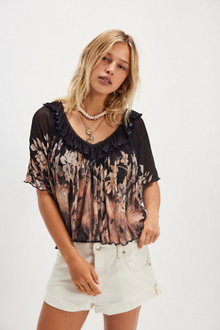 Flora Cape Top