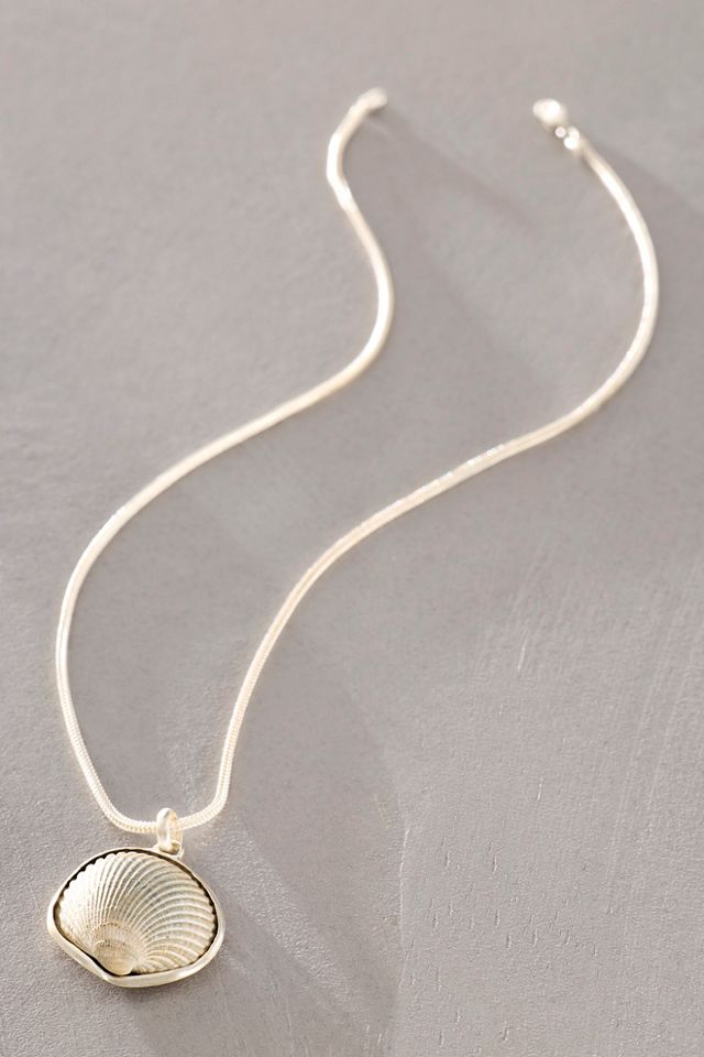 Dunton Ellerkamp Charcoal Shell Pendant Necklace #1