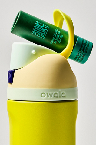 FreeSip Owala Water Bottle 24oz at Free People, Lemon Limeade