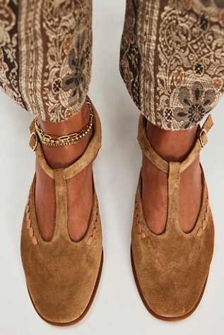 Rui T-Bar Flats