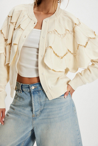 Sweat-shirt Fluttercape par Free People en Nilla Cream, pour femme