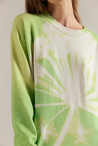We The Free Nouvelle Pattern Pullover