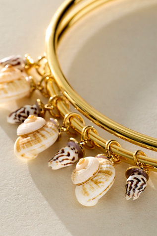 Logan Tay Gold Shell Choker