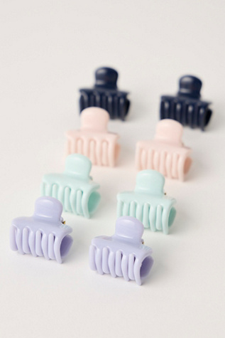 Kitsch Recycled Plastic Mini Claw Clips at Free People, Garden Bouquet