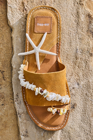 free-est Treasures Toe Ring Sandals at Free People in Tan, Size: US 6