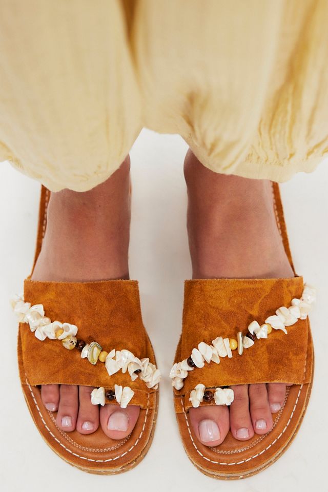 free-est Treasures Toe Ring Sandals #1