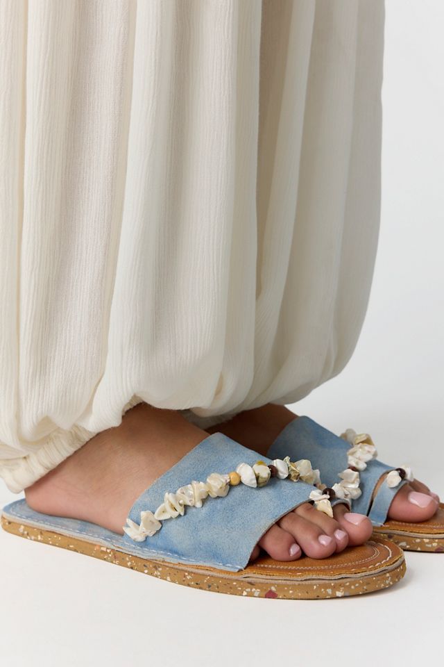 free-est Treasures Toe Ring Sandals #5