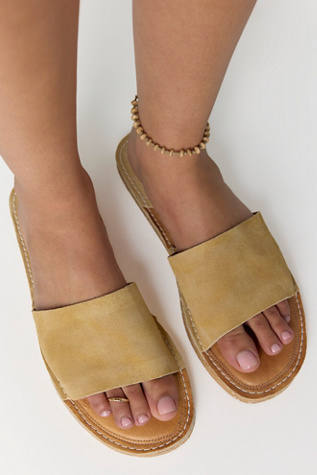 free-est Sunrise Slide Sandals