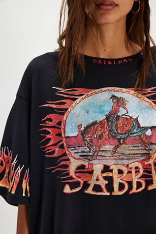 Sabbi Flame Tee