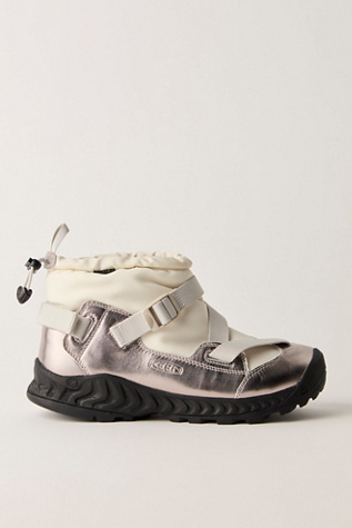 KEEN Hoodzerra II Boots