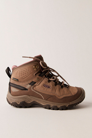 KEEN Targhee IV Waterproof Hiking Boots